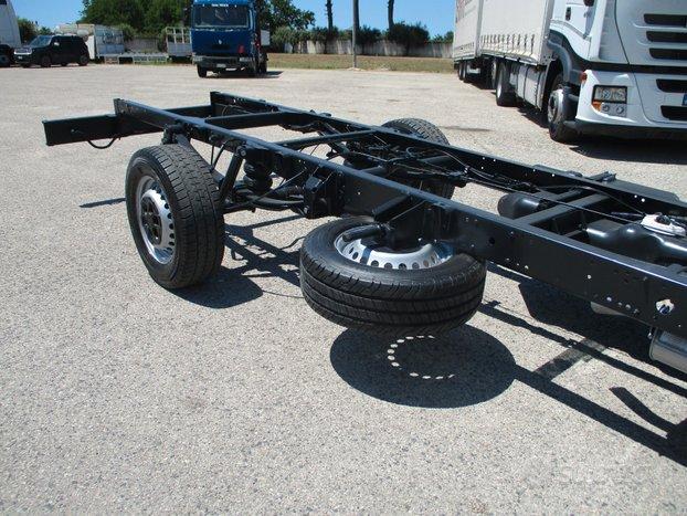 Iveco Daily 35S15 2.3 150CV E5 TELAIO P. 3750 **PE