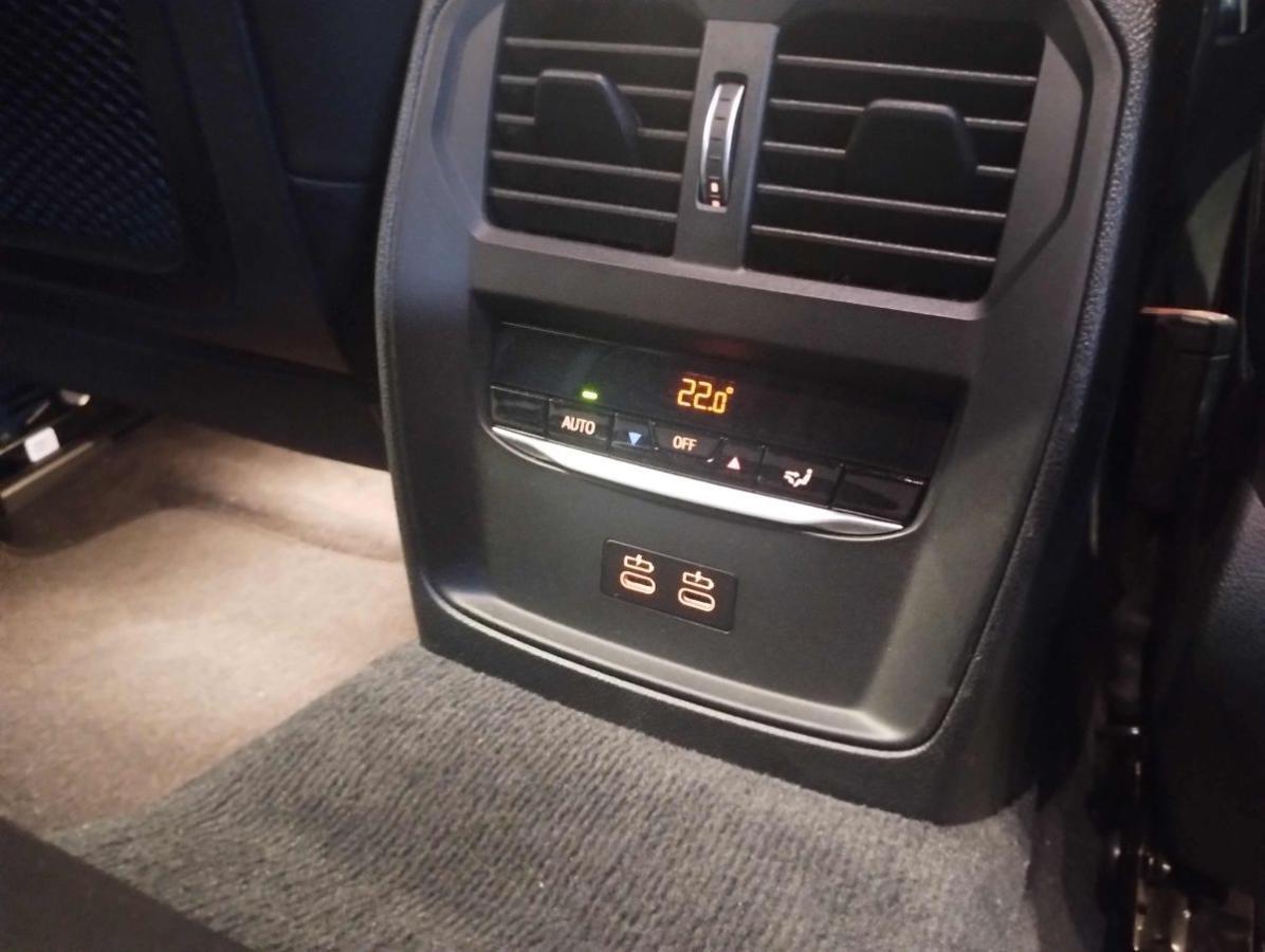 BMW 318i Touring M Sport - VIRTUAL - TAGLIANDI BMW - GAR. 24 MESI