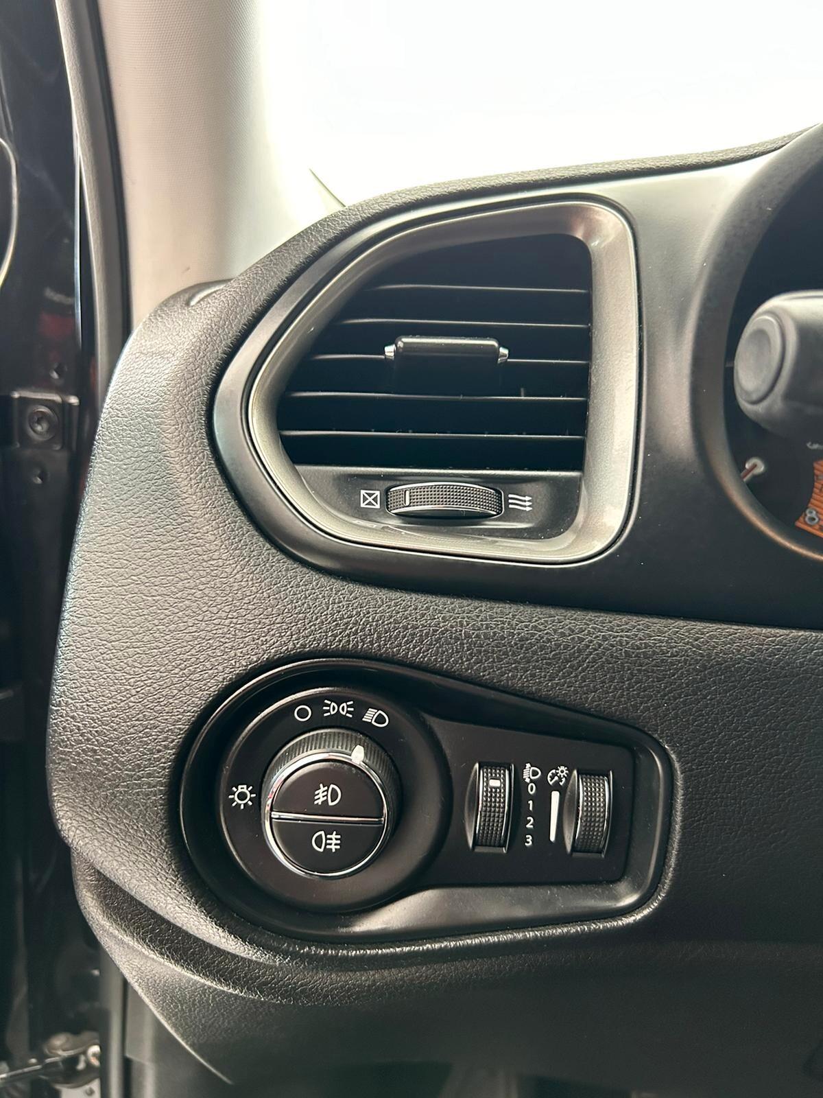 Jeep Renegade 1.0 Benzina 120 cv T3 Limited