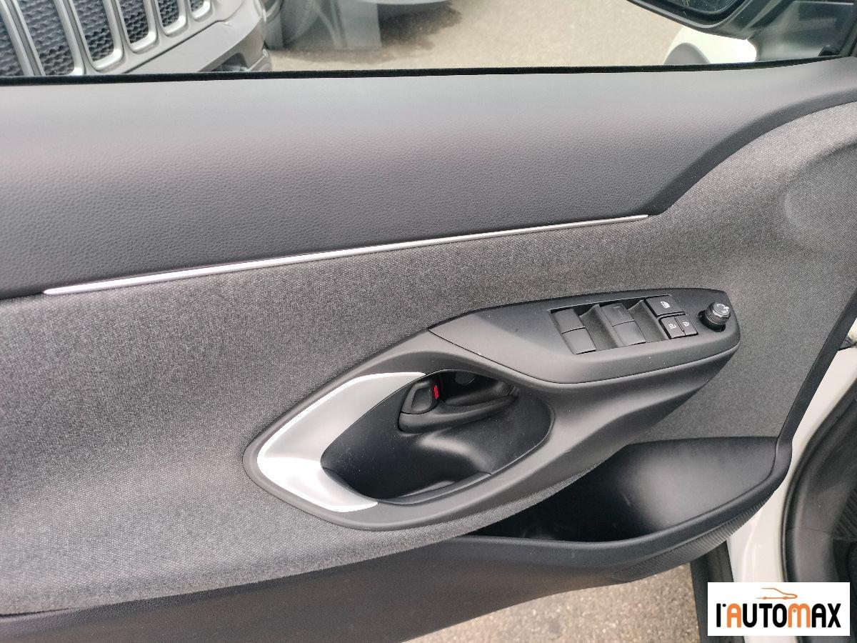 TOYOTA - Yaris Cross 1.5h Business 116cv e-cvt