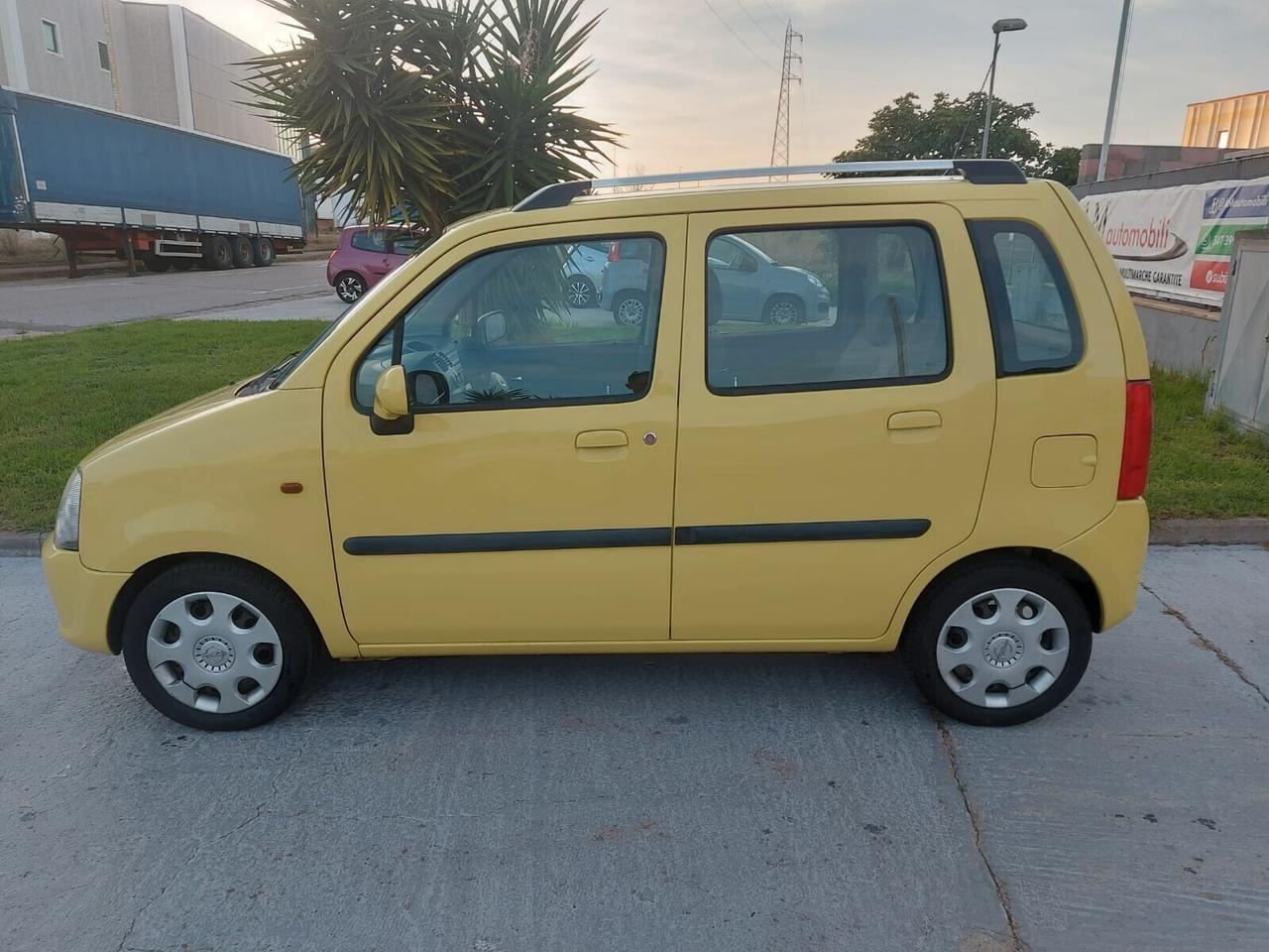 Opel Agila 1.2 16V Enjoy * Soli 49000 Km.