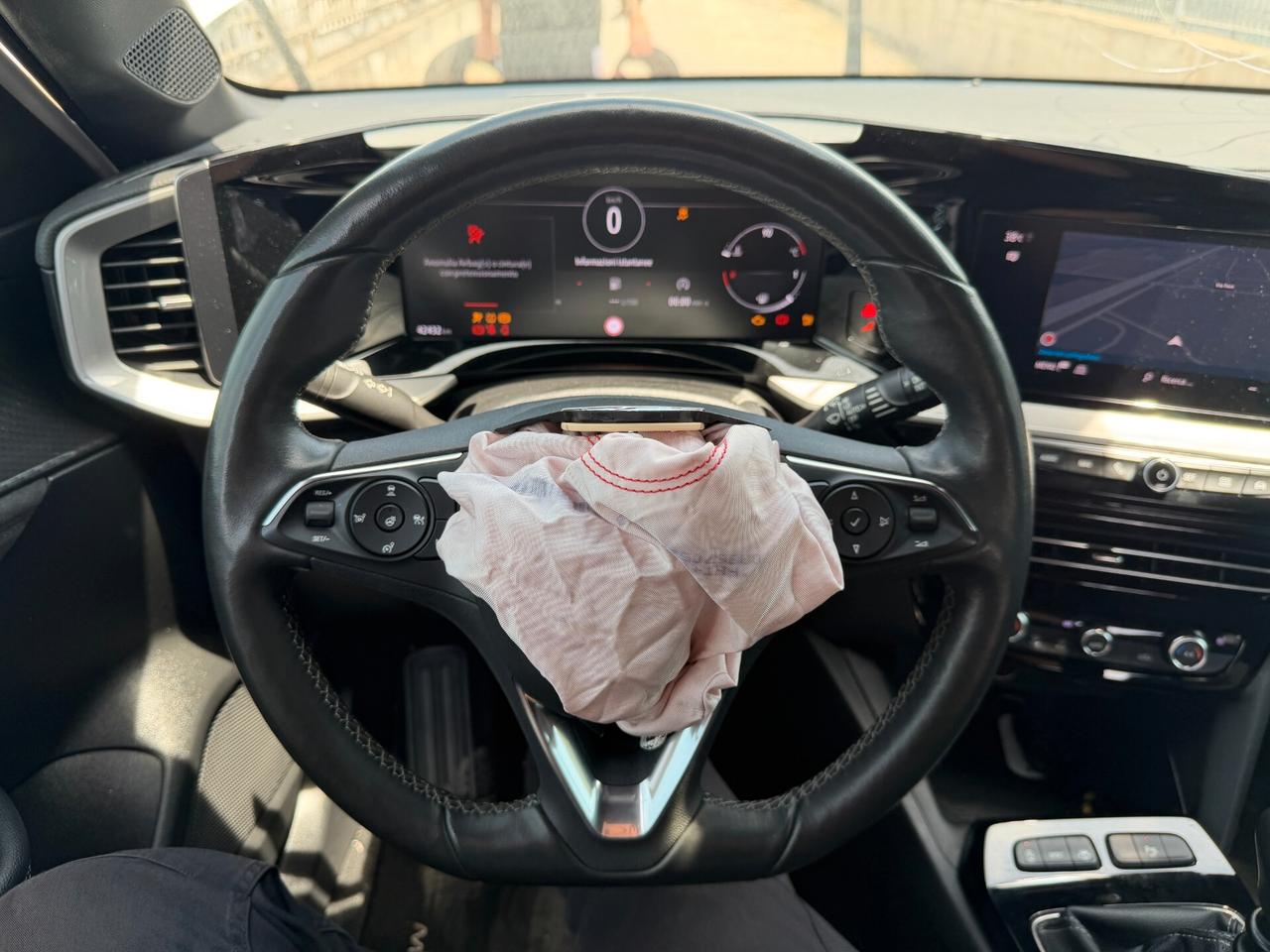 OPEL MOKKA 2022 1.2 BENZINA 131 CV *SINISTRATA