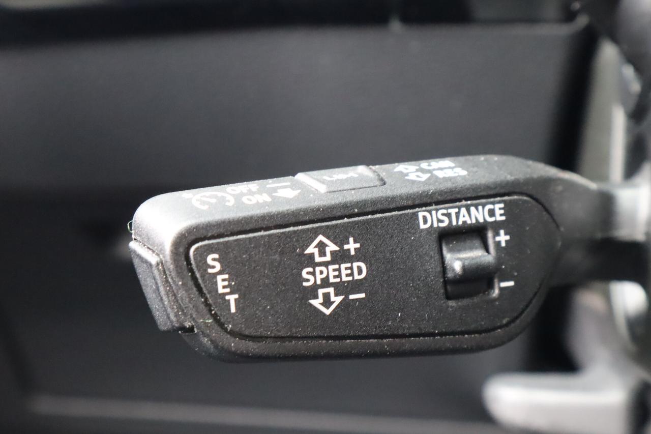 Audi e-tron 55 Quattro 408CV MATRIX HEAD-UP BANG&OLUFSEN MEMORY 360° 21"