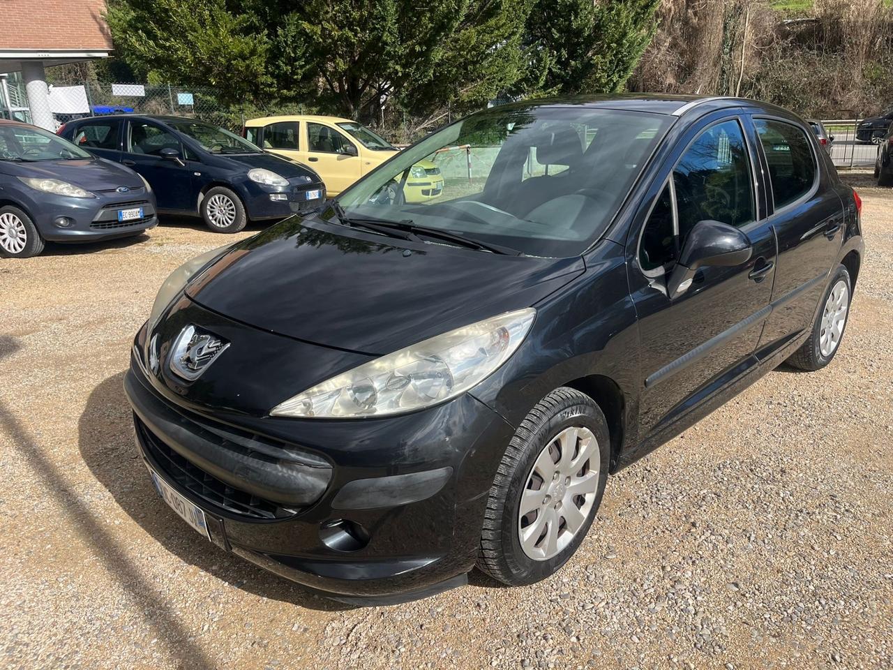 Peugeot 207 1.4 Diesel - Neopatentati