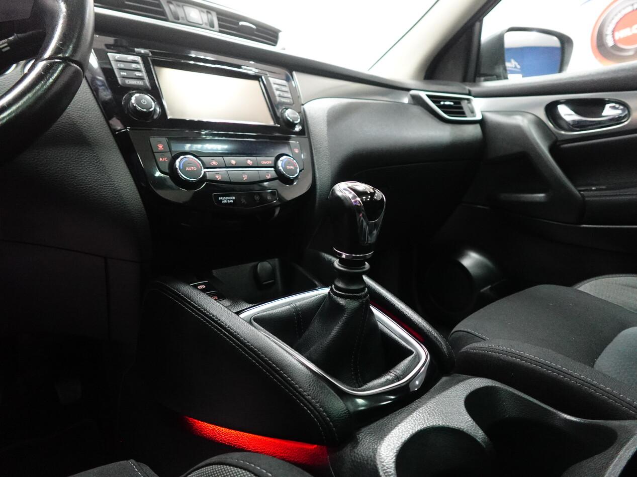 Nissan Qashqai 1.2 DIG-T 115 CV N-CONNECTA