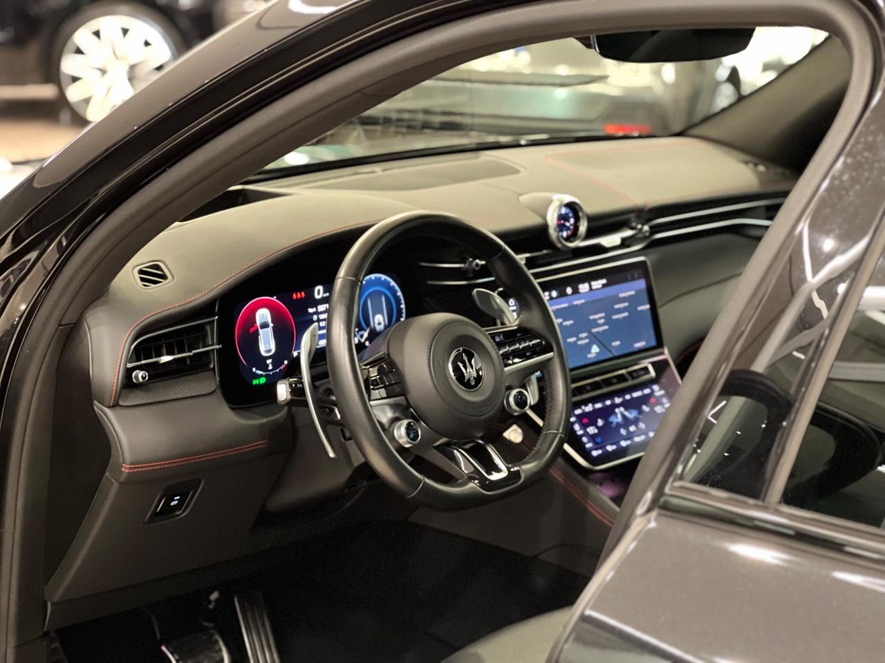 Maserati Grecale MHEV 330 CV AWD Modena