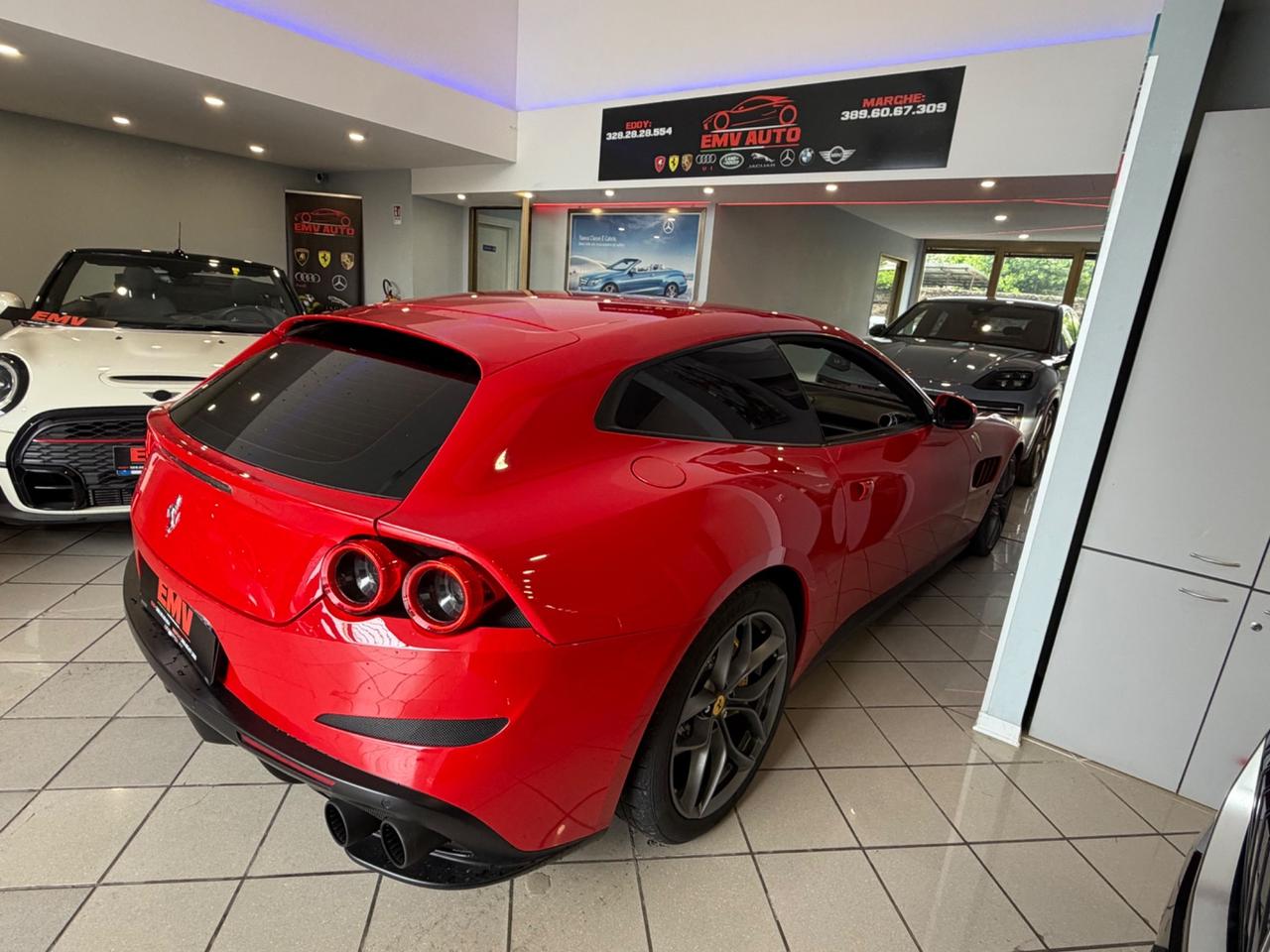 Ferrari GTC4Lusso T iva esposta