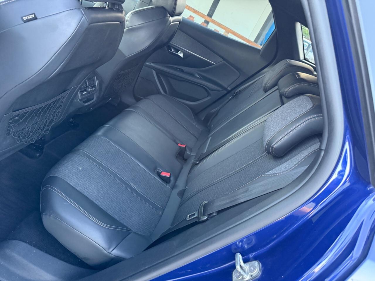Peugeot 3008 Blue HDi 120 GT Line Tetto Apribile