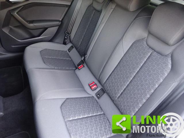 AUDI A1 SPB 40 TFSI S tronic Identity Black S Line