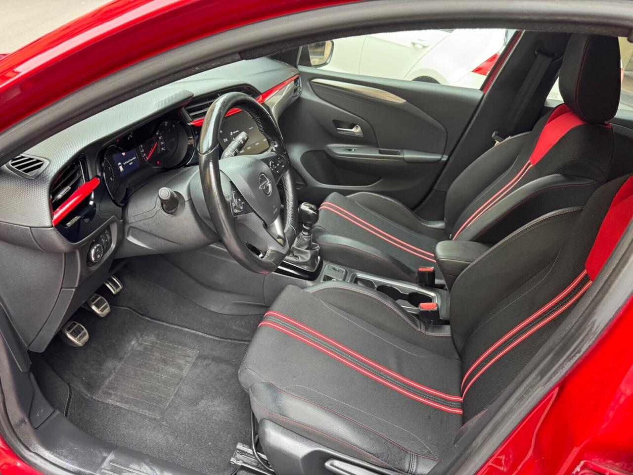 Opel Corsa 1.2 100 CV GS Line