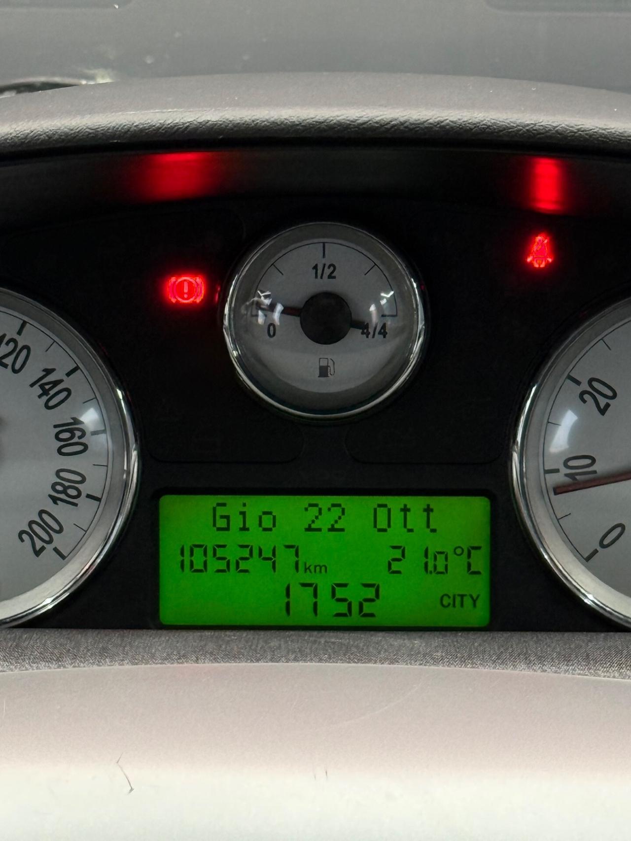 Lancia Ypsilon 1.3 Multijet 75 CV Unyca 2012