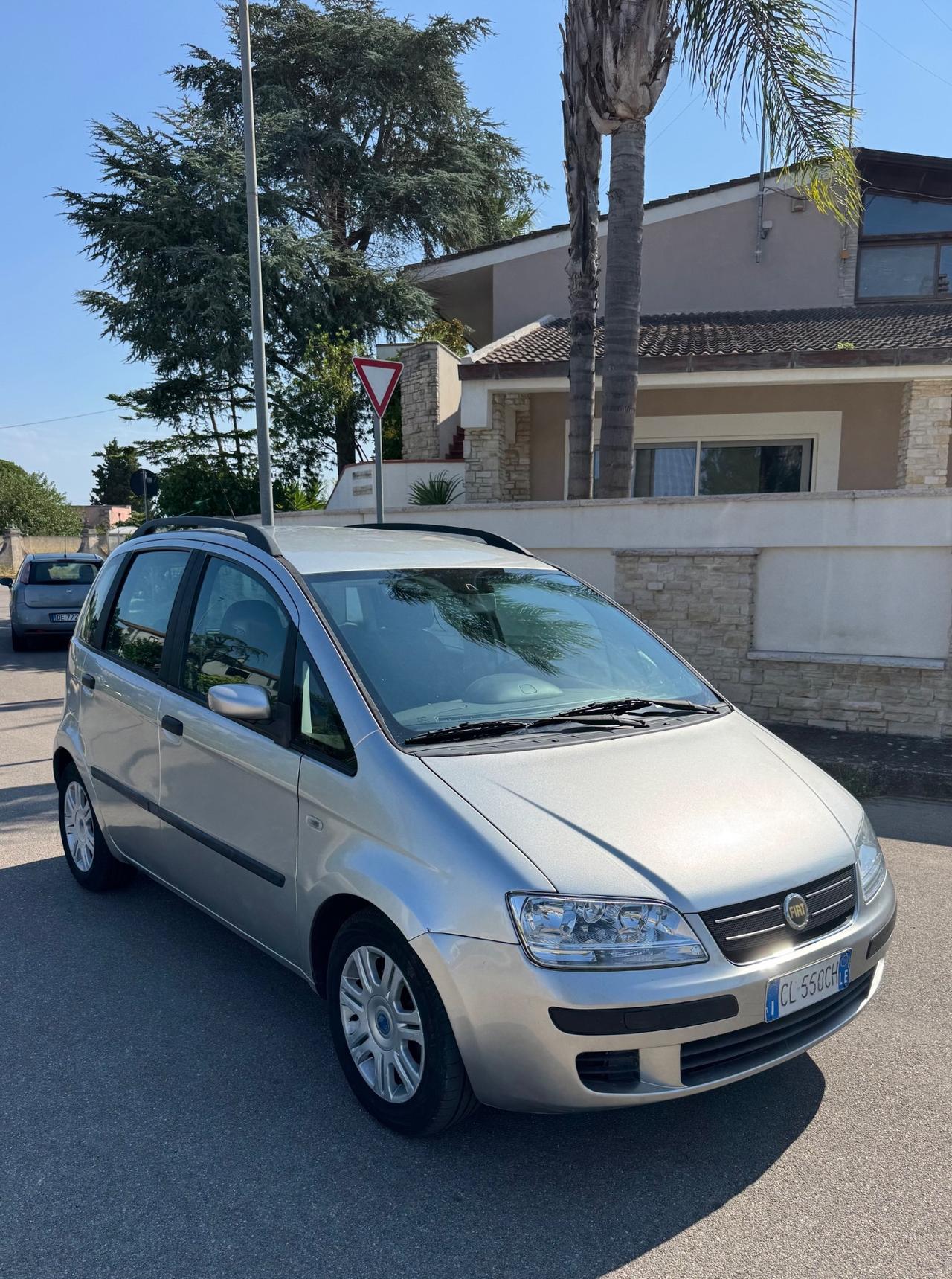 FIAT IDEA 1.3 DIESEL ADATTA A NEOPATENTATI