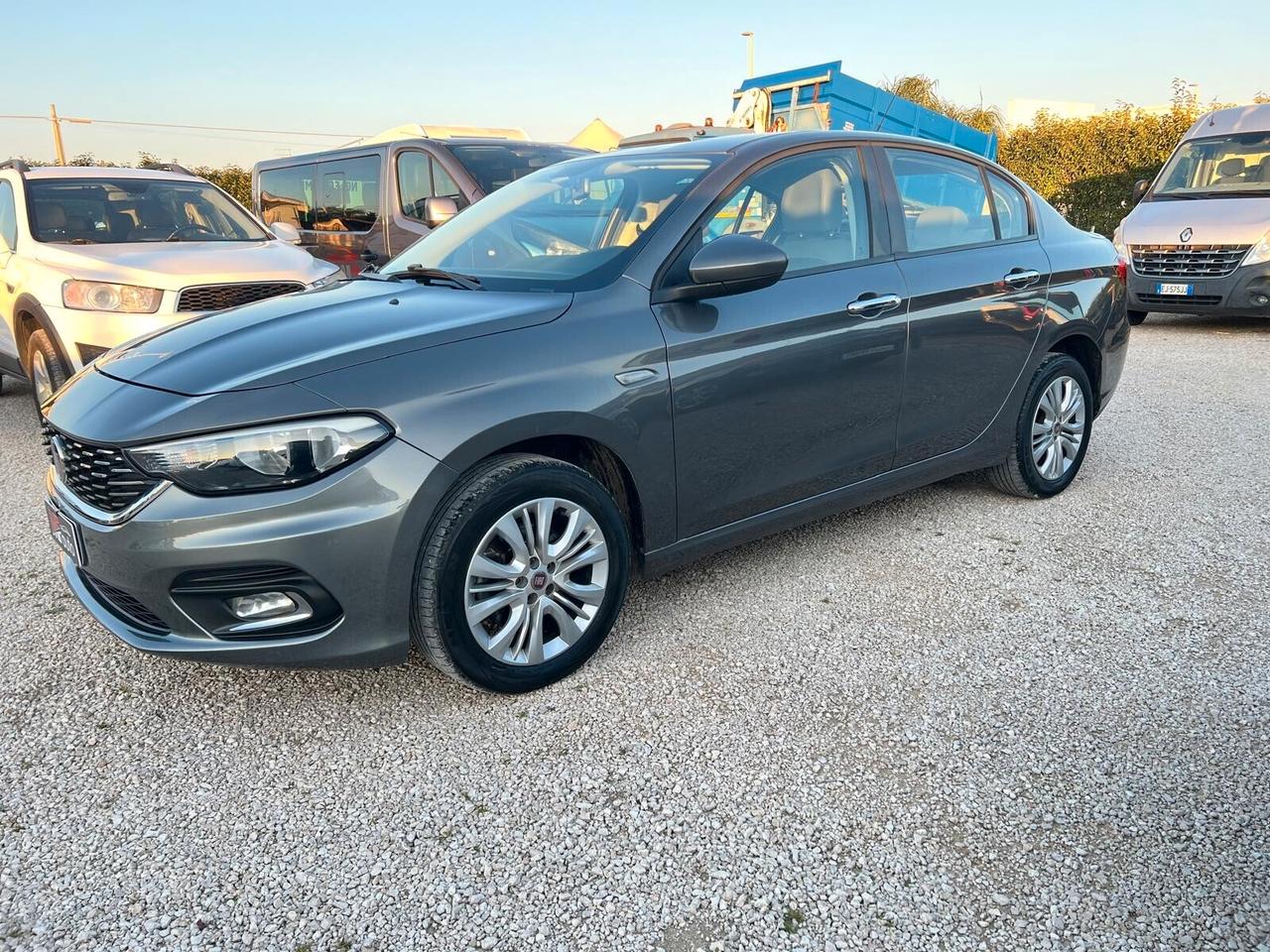 Fiat Tipo 1.3 Mjt 4 porte ok neopatentati