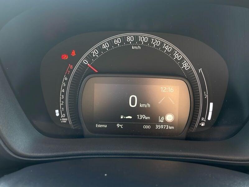 Toyota Aygo X 1.0B (72 CV) Lounge