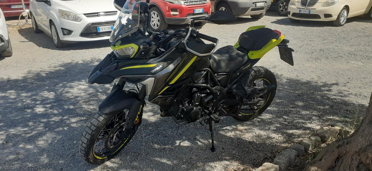 Benelli TRK 702X 2024 - 700CC LB AUTOMOBILI