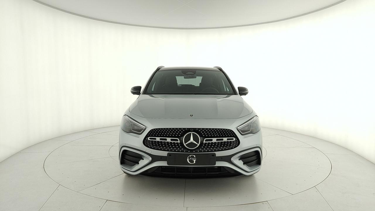 Mercedes-Benz GLA 200 d automatic