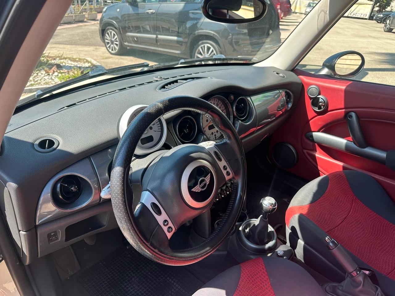Mini Mini 1.4 tdi One D de luxe NEOPATENTATI