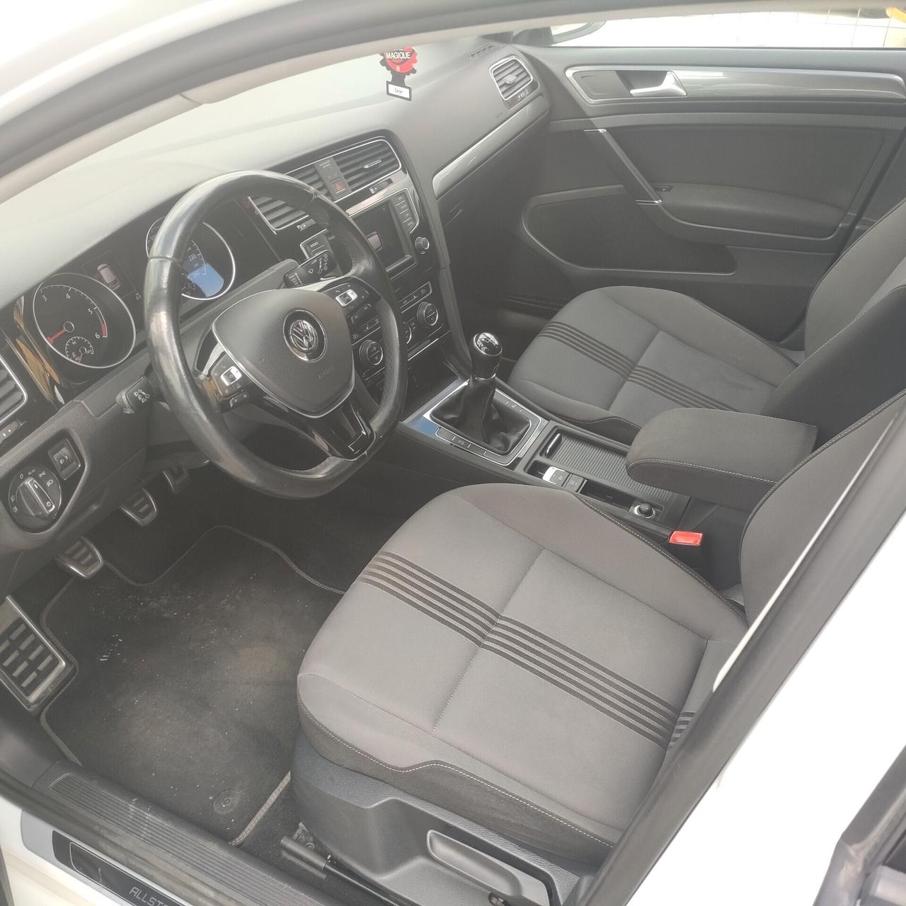 Volkswagen Golf 1.6 TDI 5p. Highline BlueMotion Technology