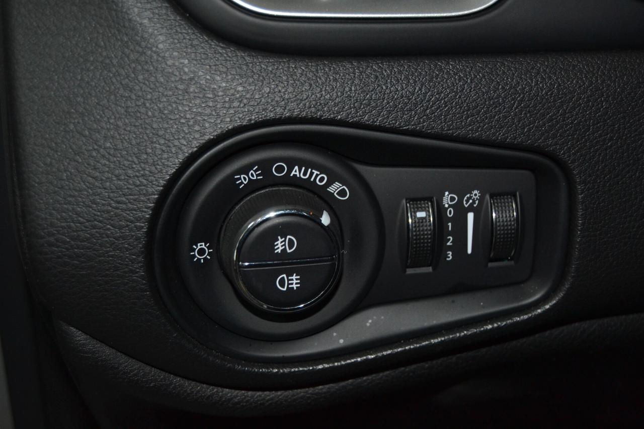 Jeep Renegade 1.6 Mjt 120 CV Limited Navi/Pelle/Gancio/XENON