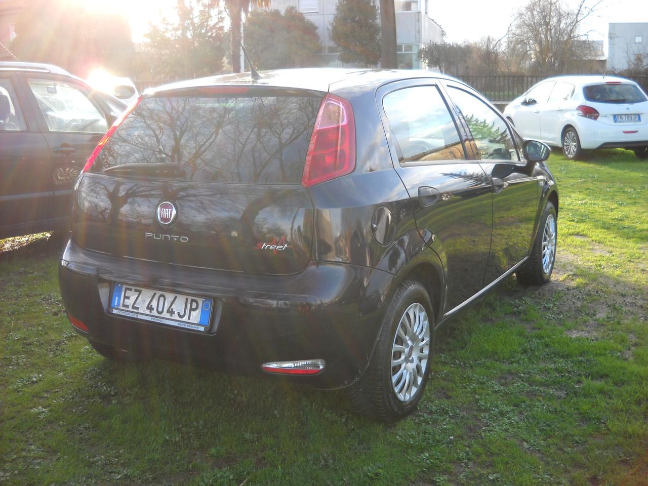 Fiat Punto 1.4 8V 5 porte Easypower Street