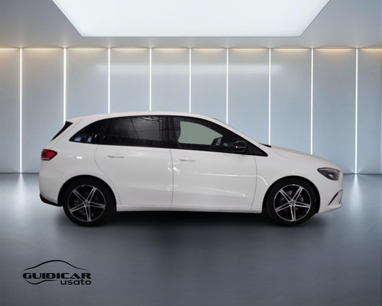 Mercedes-Benz Classe B - W247 2018 - B 180 d Sport Plus auto