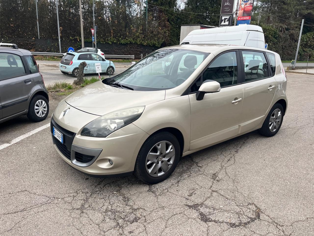 Renault Scenic/1.6HDI/ 110CV/neopatentato/Euro5B con FAP/unico proprietario