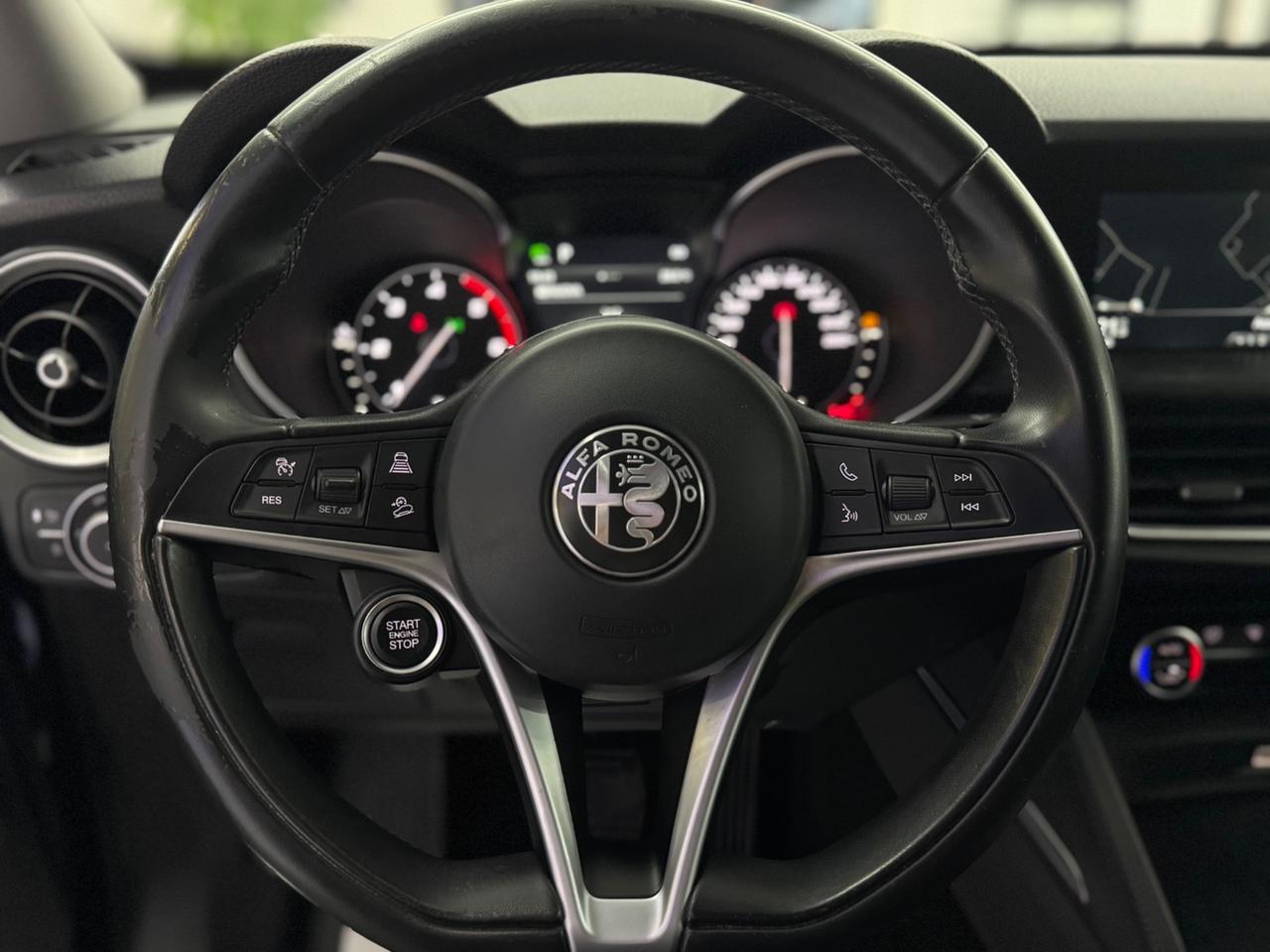 Alfa Romeo Stelvio 210CV AT8 Q4 Lusso Full Opt