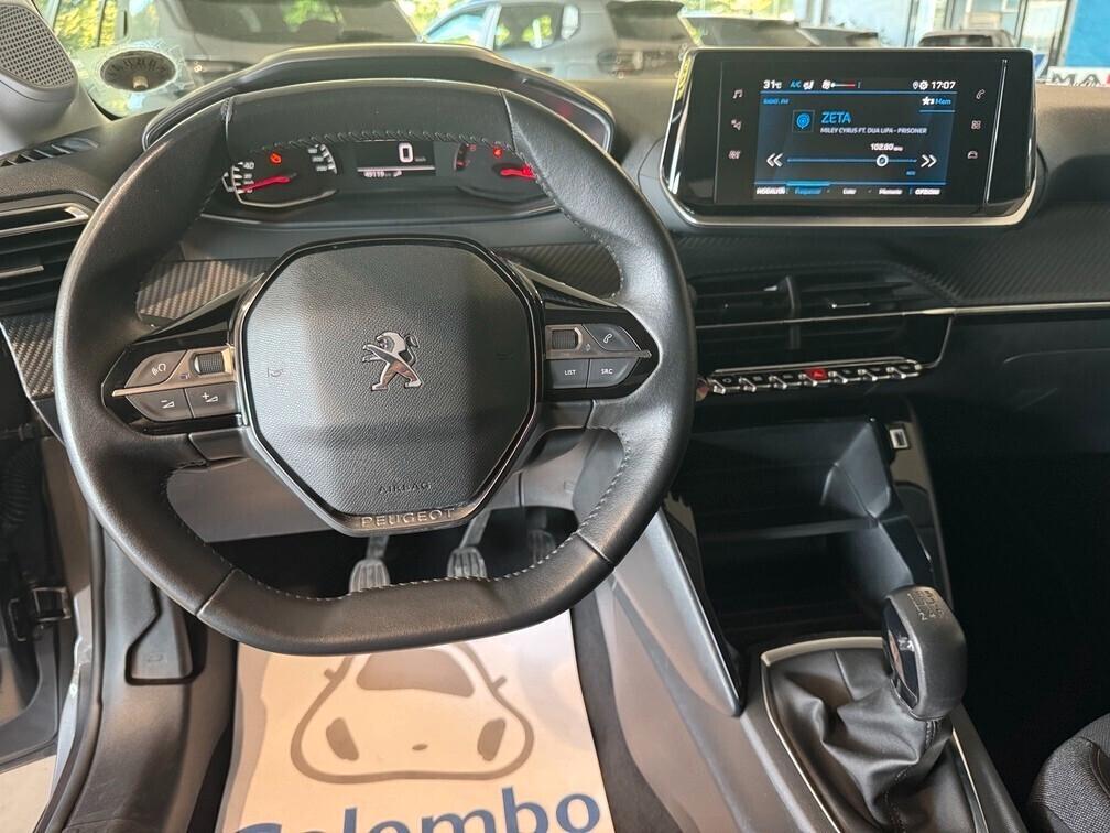 Peugeot 208 1.2 puretech Active Pack App conn 16" Neopat