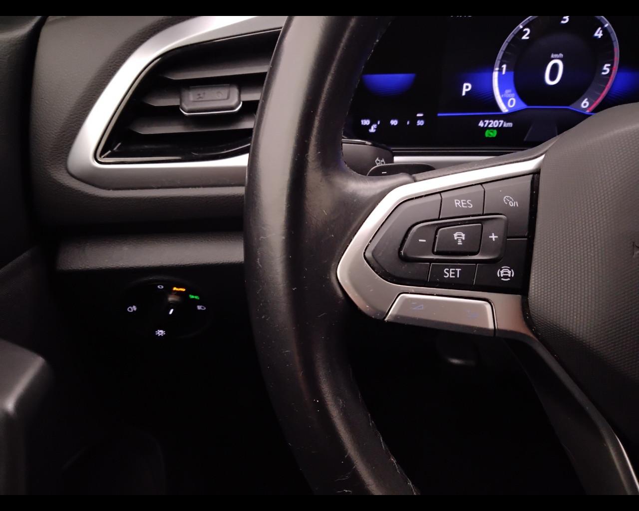 VOLKSWAGEN T-Roc I 2022 - T-Roc 2.0 tdi Life 150cv dsg