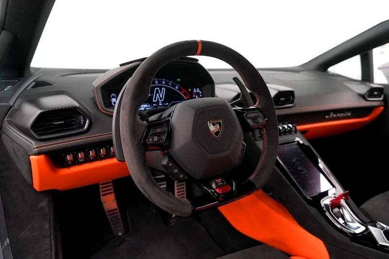 Lamborghini Huracan Tecnica 5.2 V10 NOLEGGIO LUNGO TERMINE - LEASING FULL INCLUSIVE