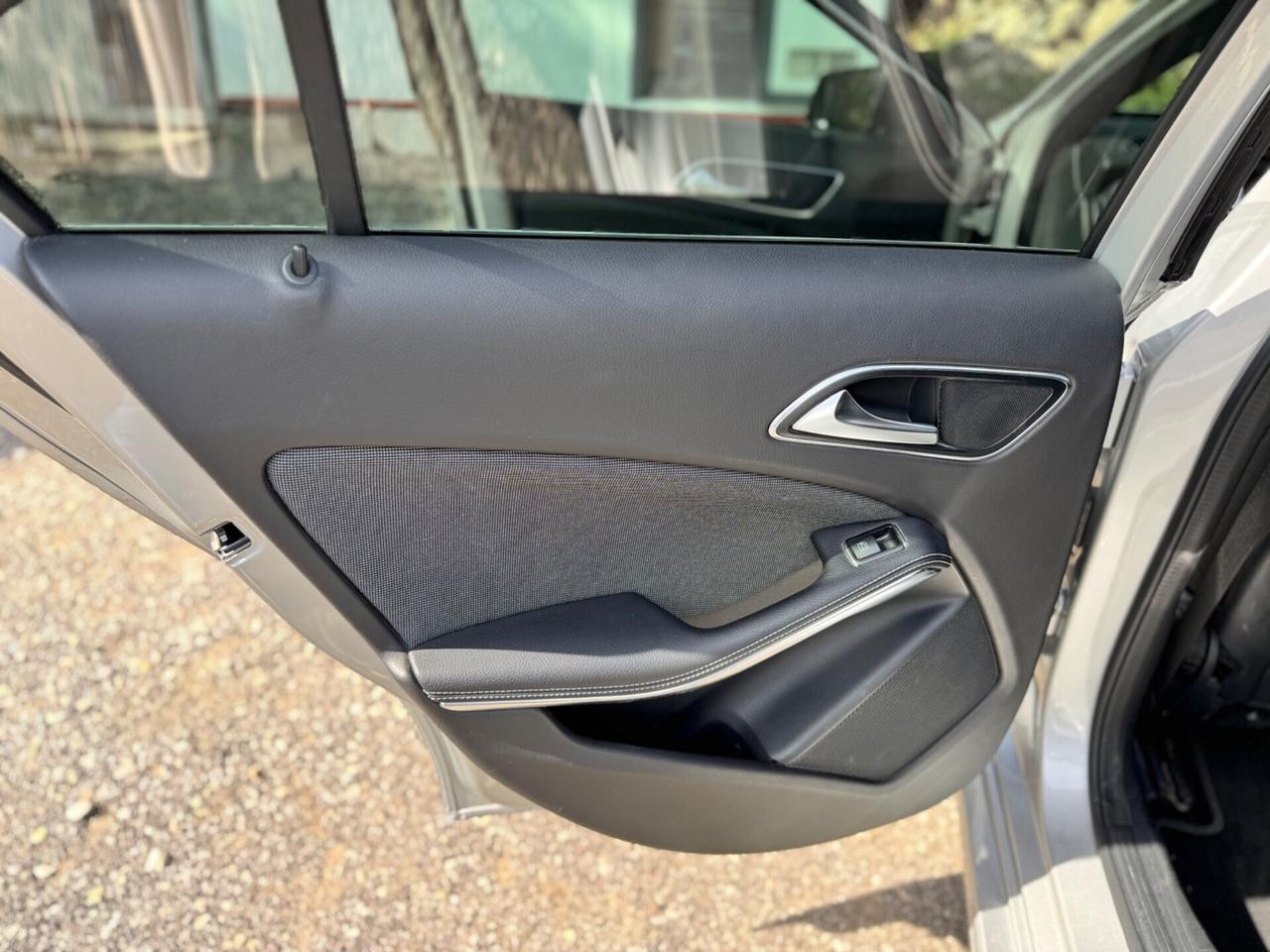 Mercedes-benz A 180 d Sport TETTO