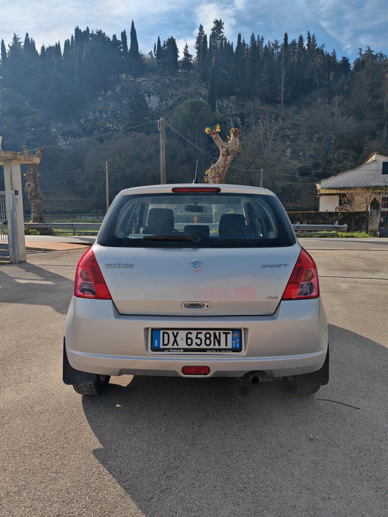 Suzuki Swift 1.3 4x4 5p. GL