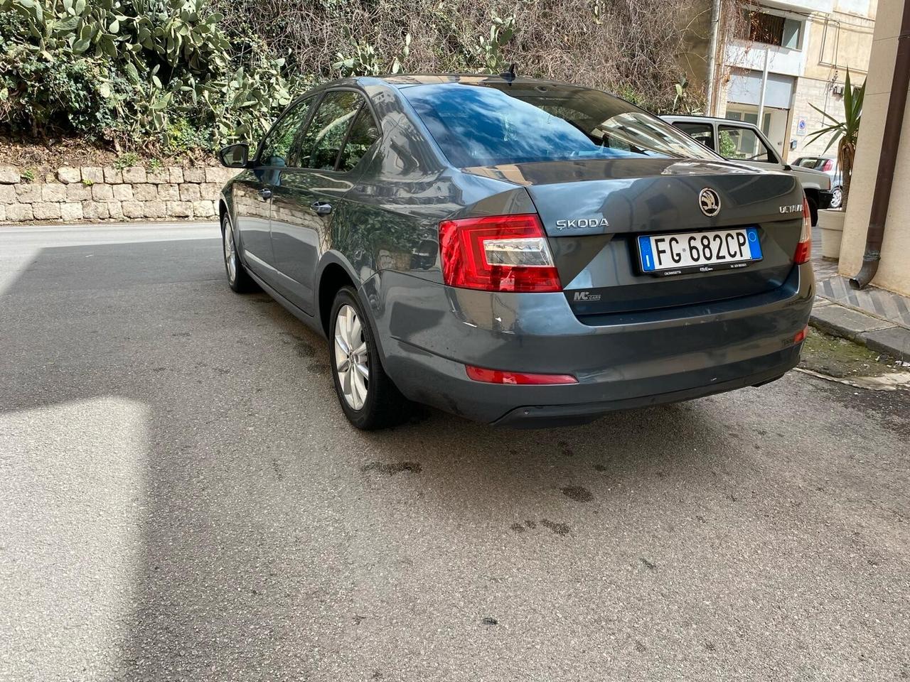 Skoda Octavia 1.6 TDI CR 110 CV Ambition