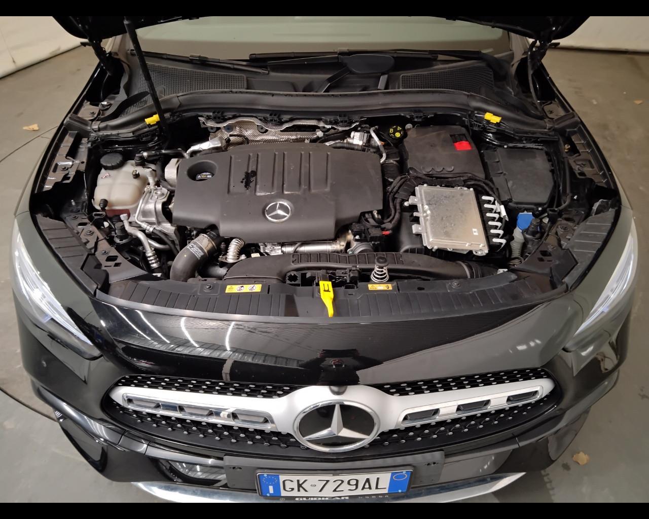 Mercedes-Benz GLA-H247 2020 - GLA 180 d Premium auto