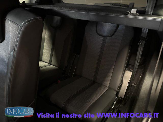 PEUGEOT 5008 BlueHDi 130 cv EAT8 Allure Pack 7 posti - PROMO
