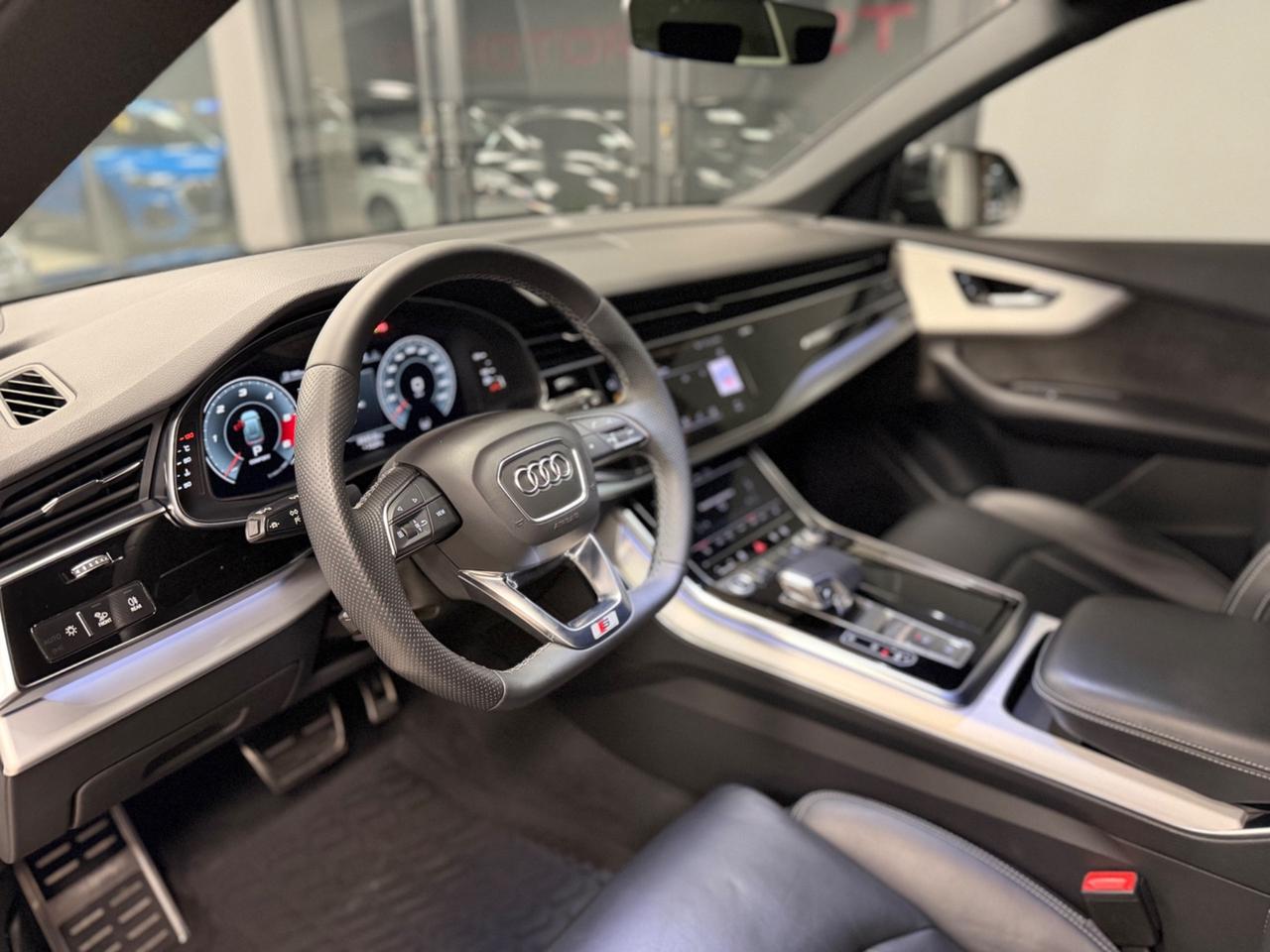 Audi Q8 50 TDI 286 CV quattro tiptronic