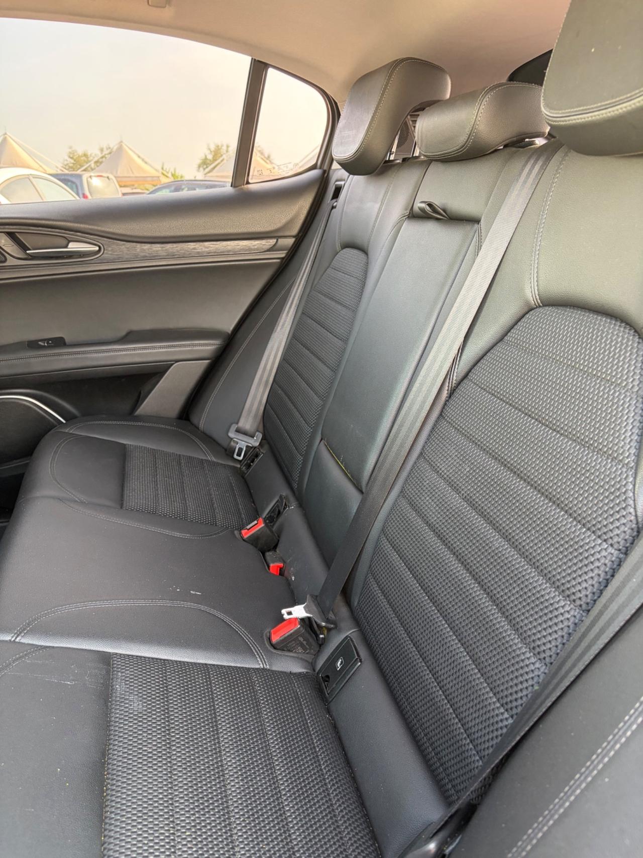 Alfa Romeo Stelvio 190 CV AT8 Q4 Executive