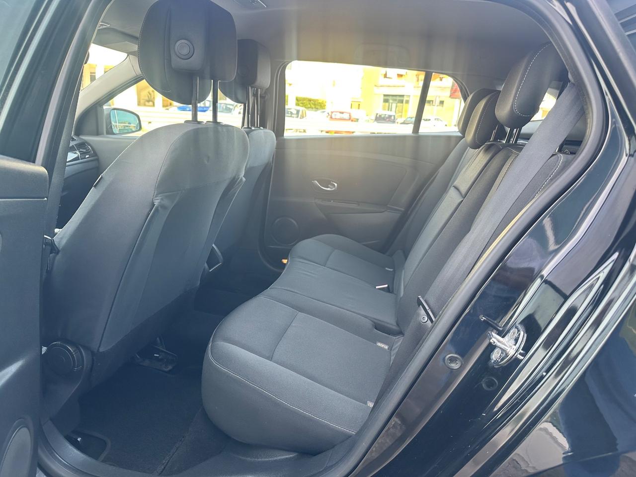 Renault Megane 1.5 dCi 110CV SporTour GT Line (81 kw)