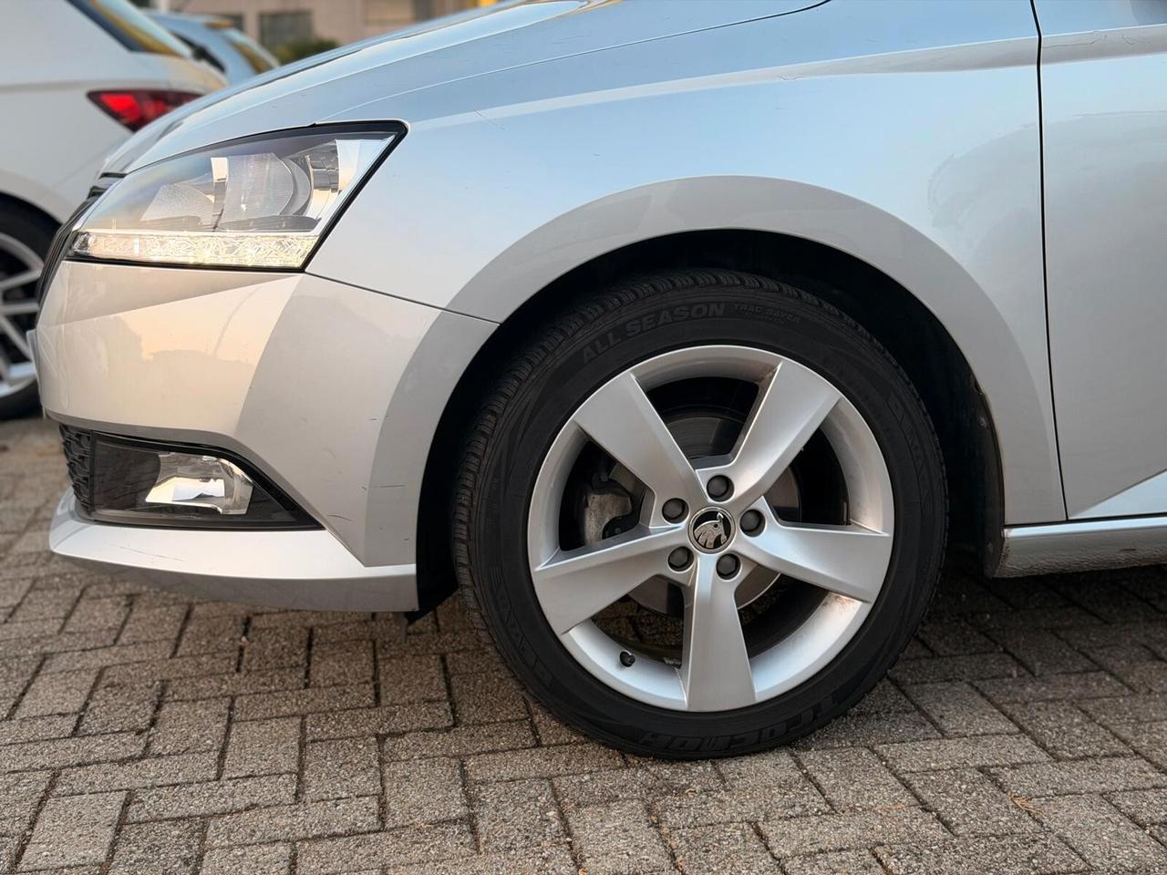 Skoda Fabia 1.0 MPI 60 CV Twin Color Nero