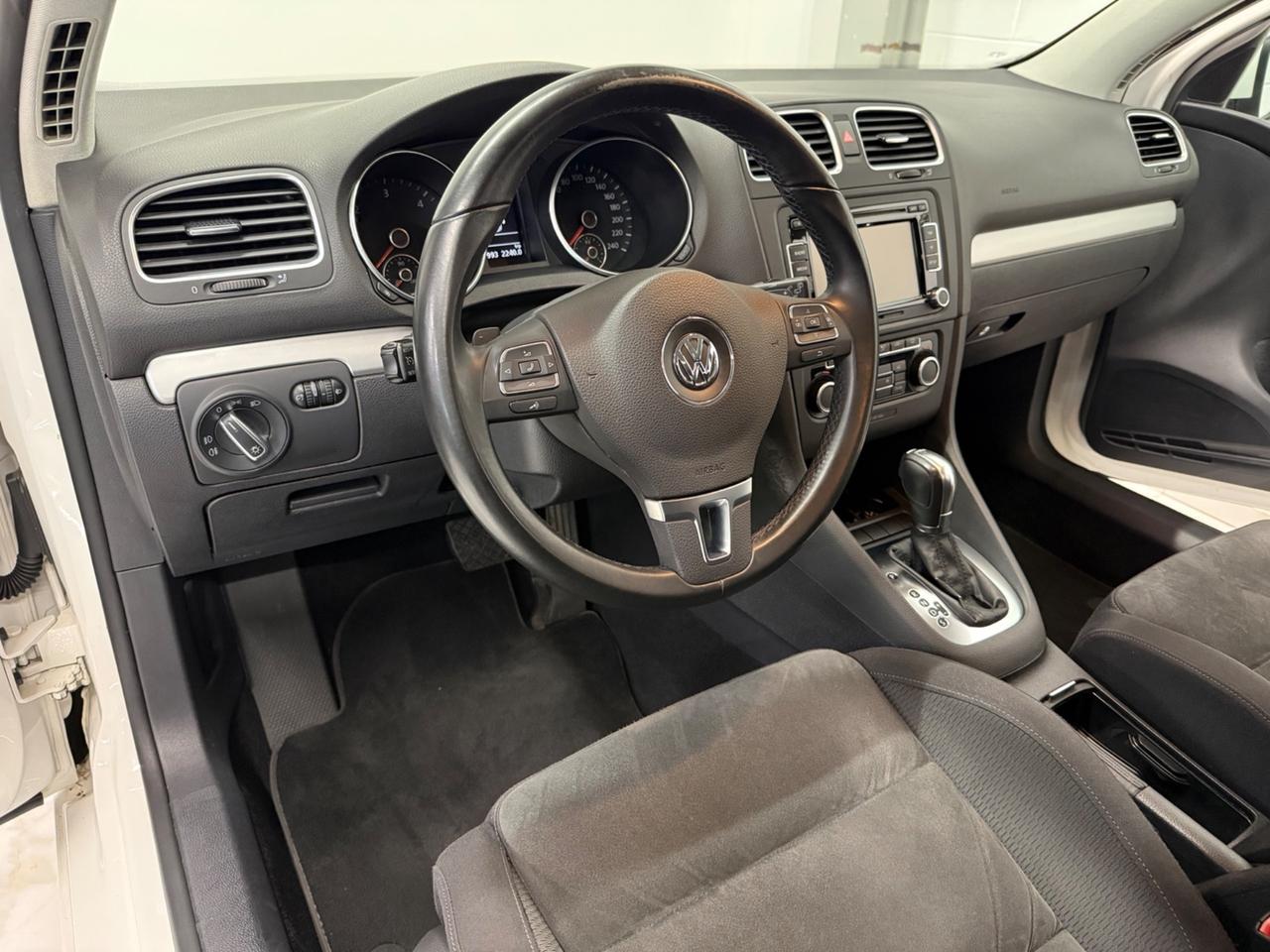 Volkswagen Golf 1.6 TDI DPF DSG 5p. Highline