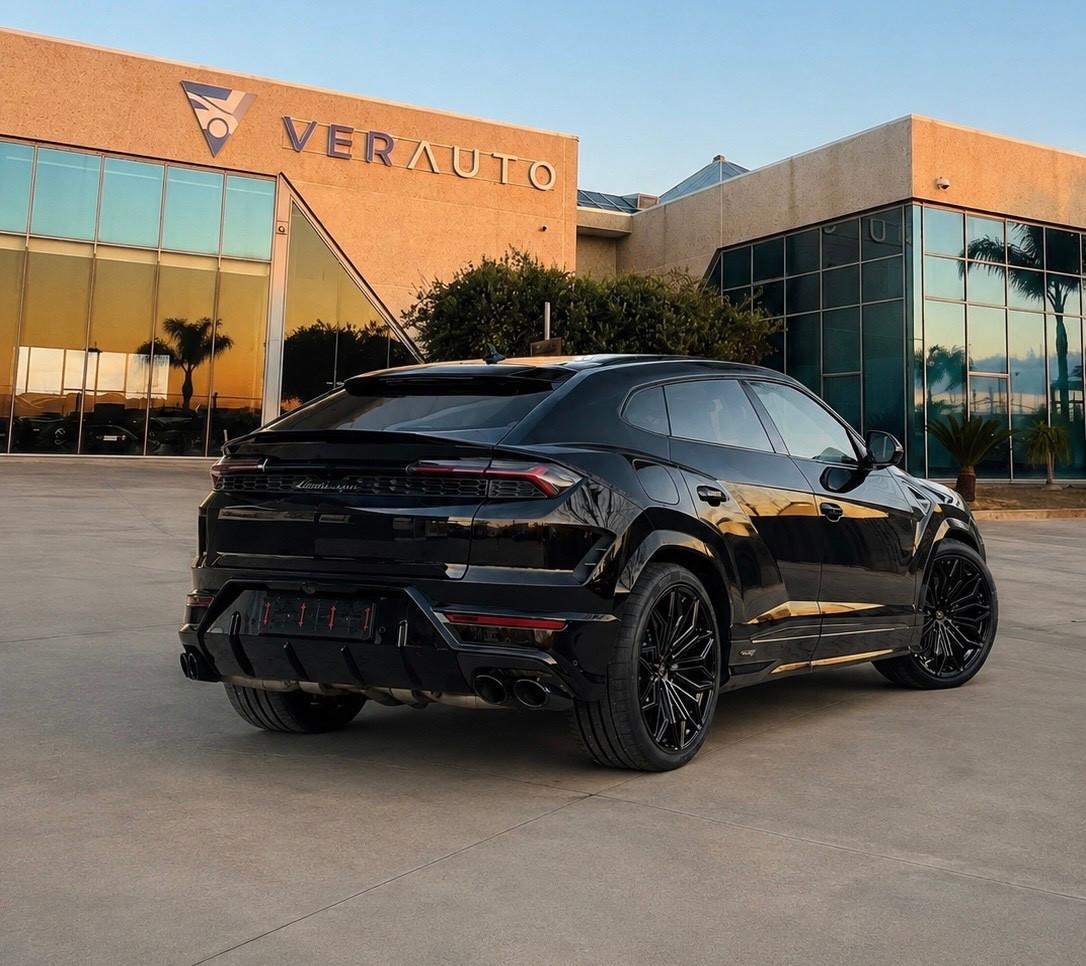 Lamborghini Urus 4.0 620CV V8 phev SE - possibilità noleggio no scoring