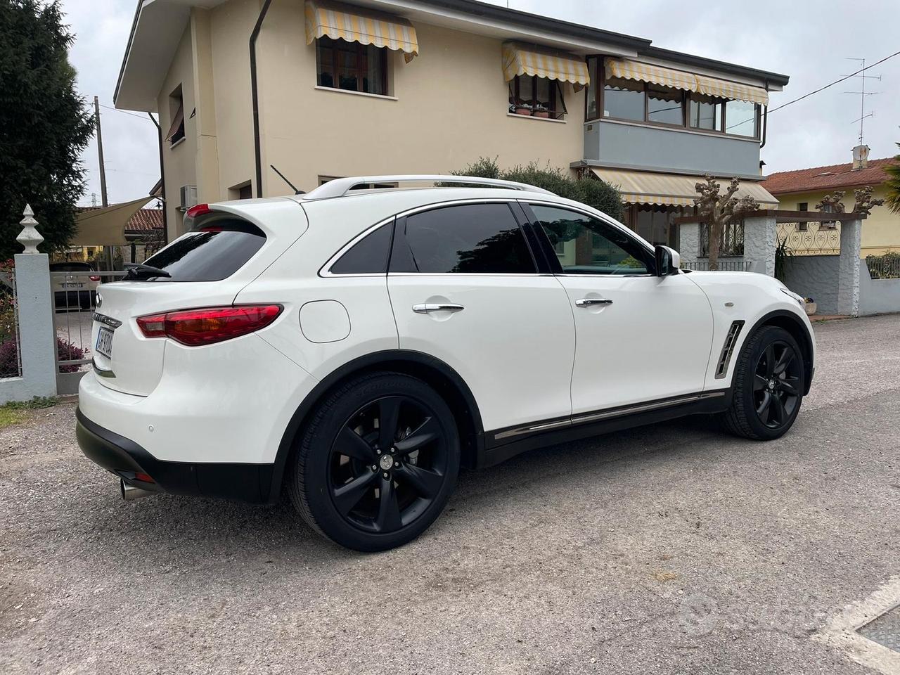 INFINITI Fx 3.0 D S PREMIUM Cambio automatico