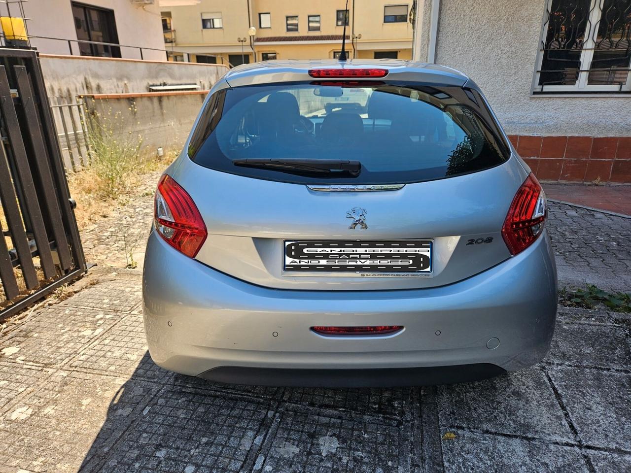 Peugeot 208 PureTech 82 5 porte Allure GPL