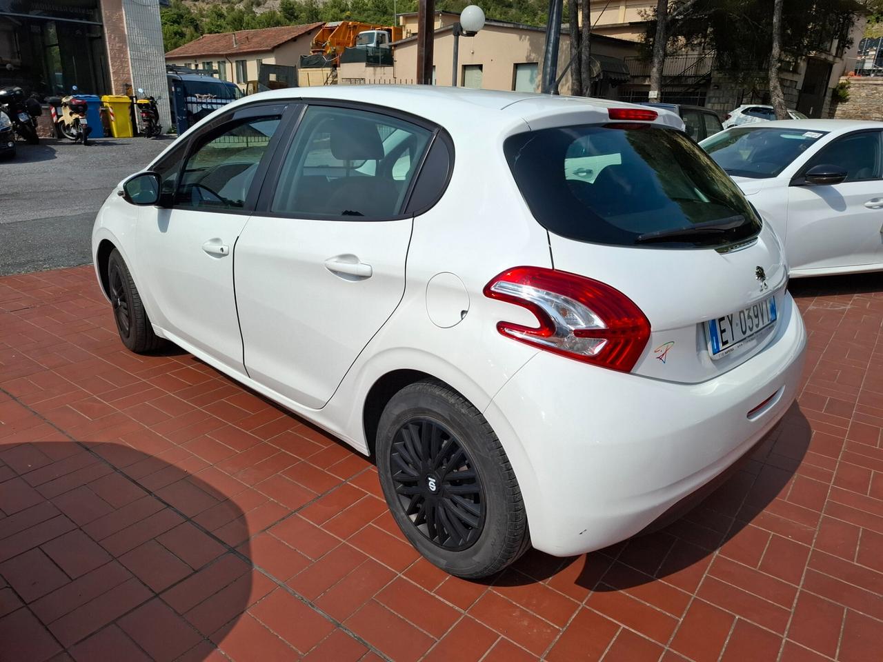 Peugeot 208 PureTech 68 5 porte Active