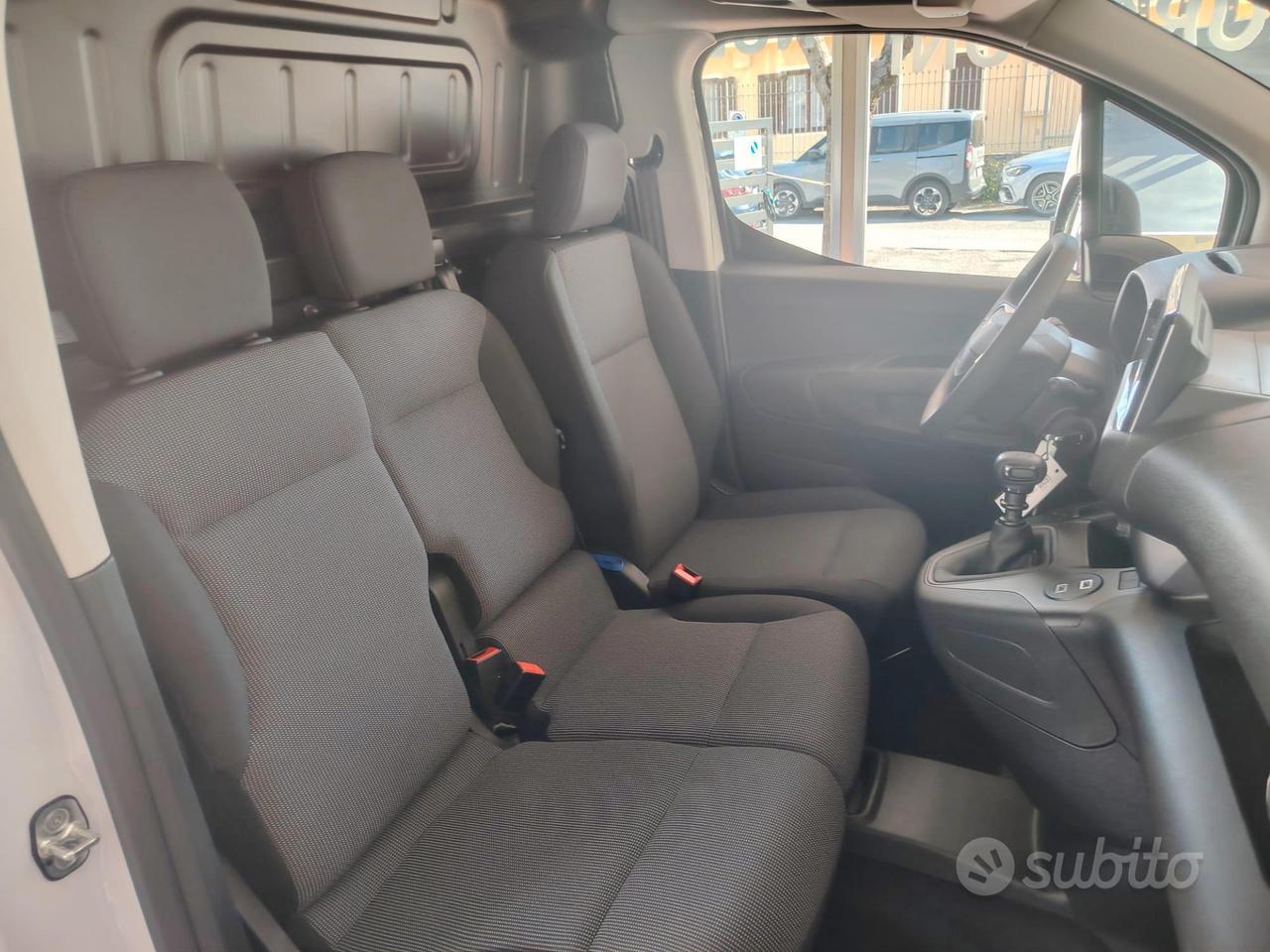 Fiat Doblo Van 15 diesel 100cv easy pro km0