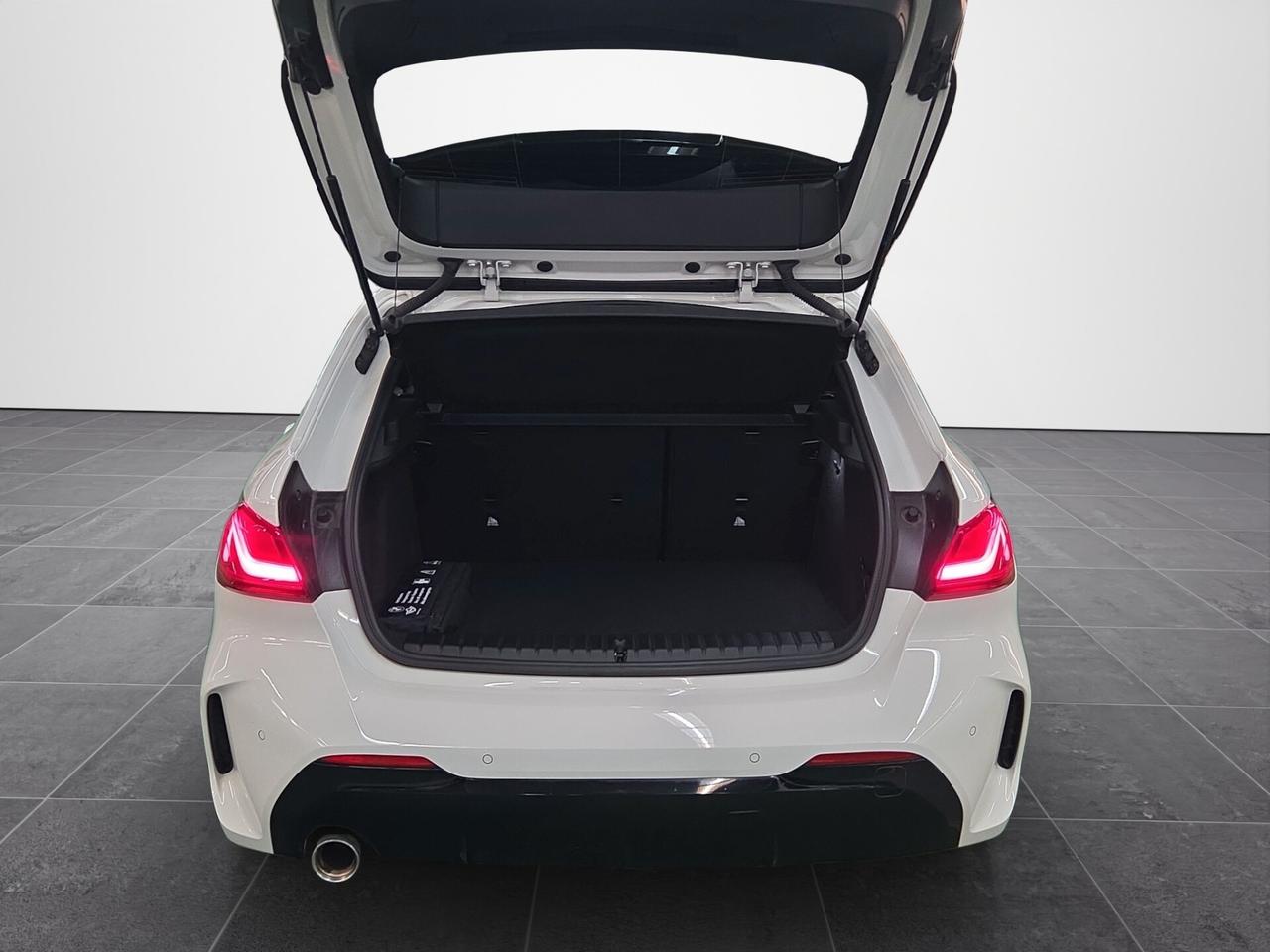 Bmw 118 118i 5p. Msport