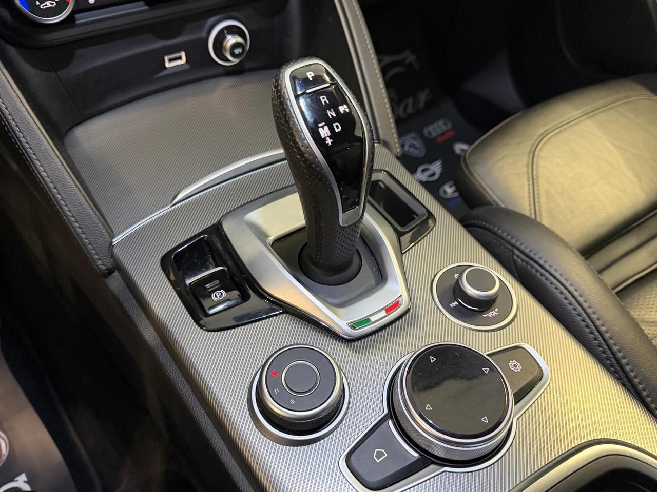 ALFA ROMEO STELVIO VELOCE 2.2 210CV Q4 PELLE NAVI CAM ANNO 2021