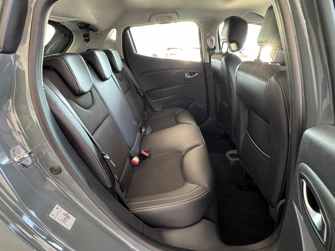 Renault Clio 5 Porte Clio 0.9 tce Moschino Intens Gpl 90cv