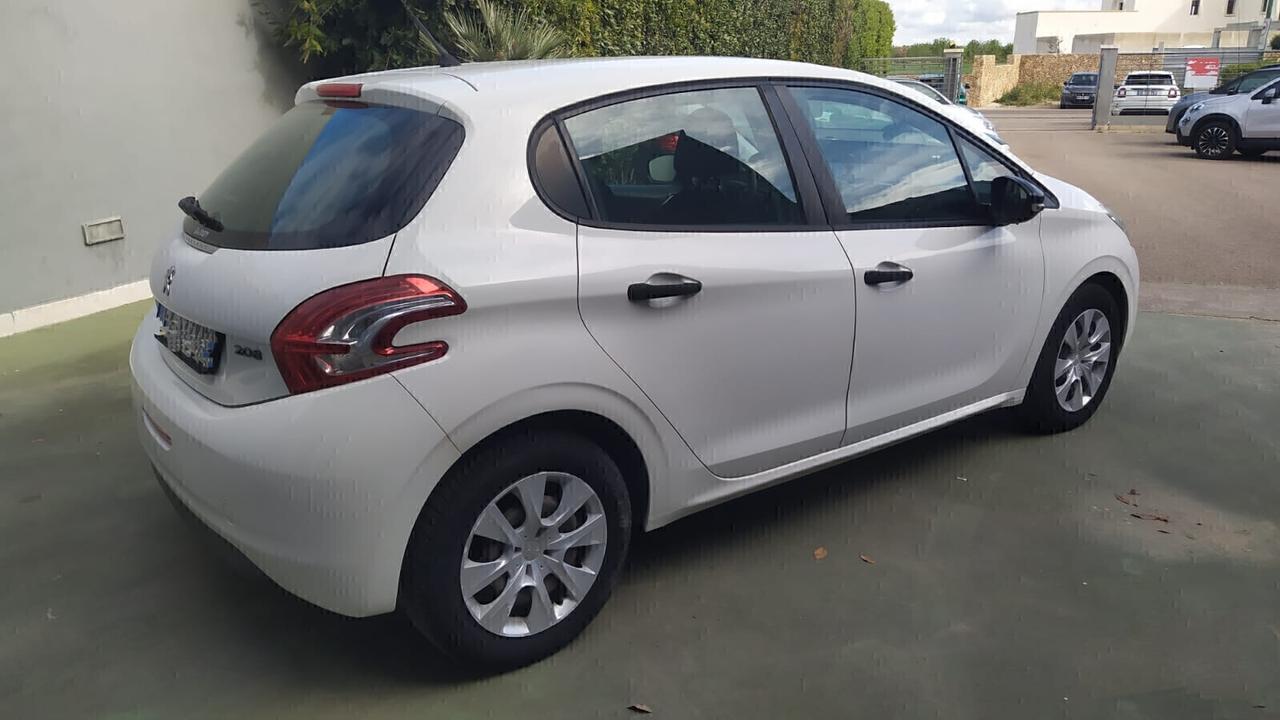 Peugeot 208 PureTech 82 5 porte Access