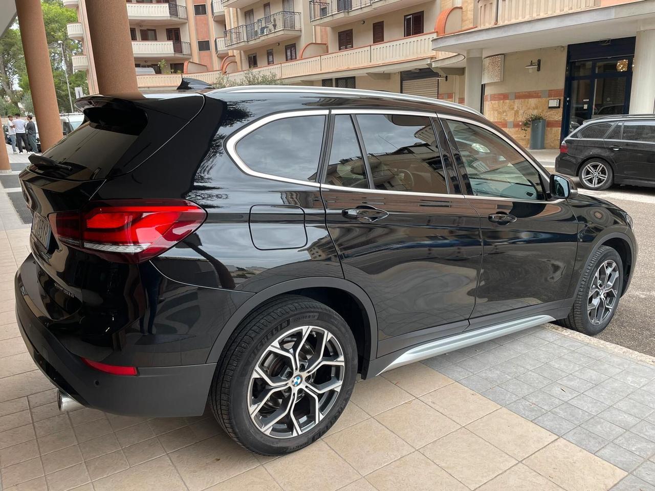 Bmw X1 xDrive20d xLine Plus TETTO NAVY PELLE LED 18